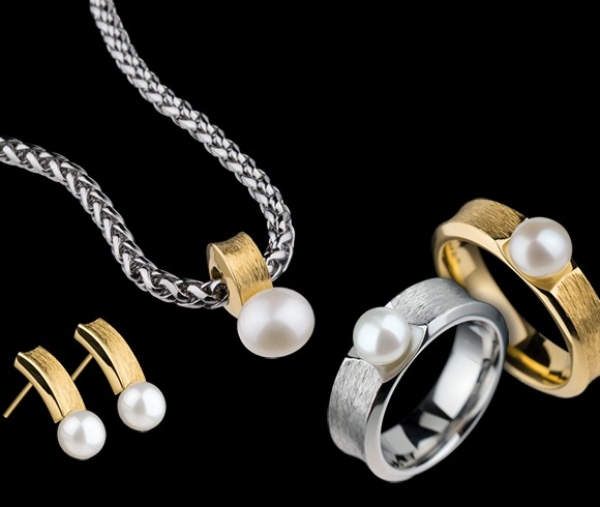 Ernstes Design Collier 131