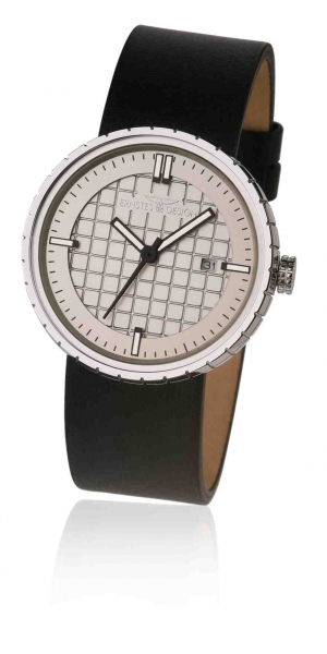 Ernstes Design, Uhr, U015BL